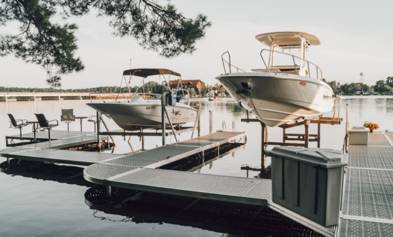 Tips about Choosing the Best Boat Lift for Your Dock